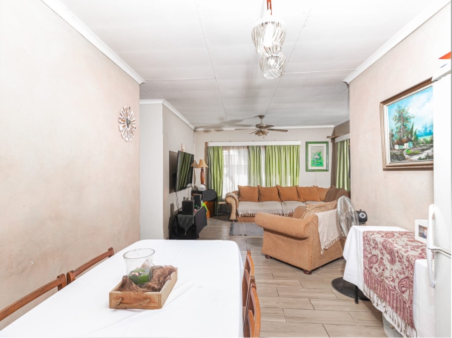 3 Bedroom Property for Sale in Melodie North West